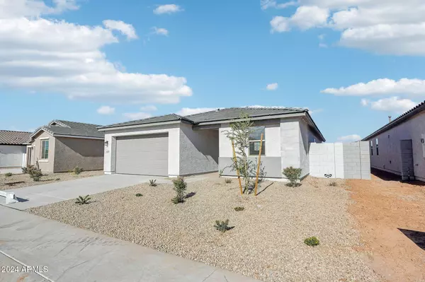 San Tan Valley, AZ 85140,4230 E Brook Lynn Place