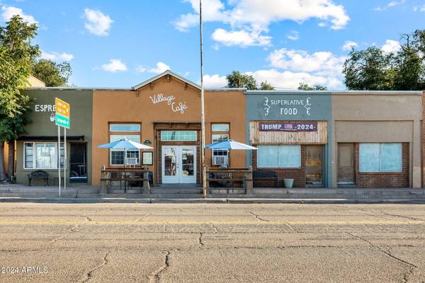 St Johns, AZ 85936,140 Commercial Street