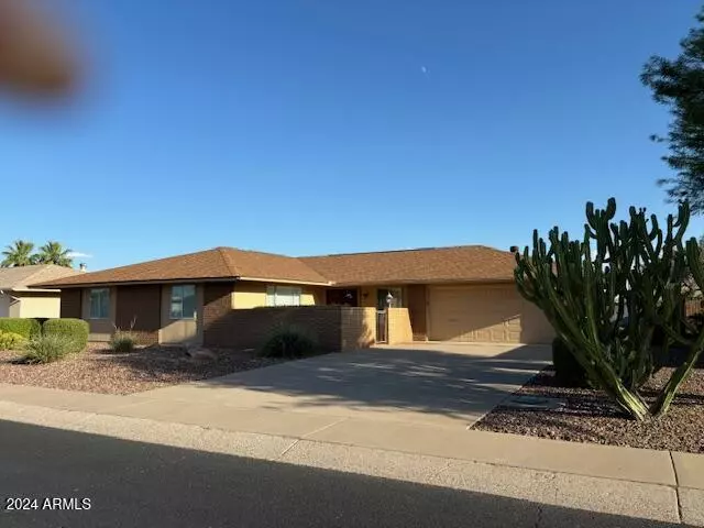 9707 W ROLLING HILLS Drive, Sun City, AZ 85351