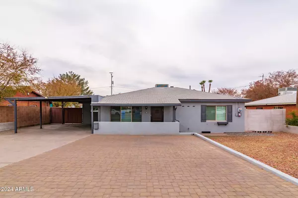 813 E GLENDALE Avenue, Phoenix, AZ 85020