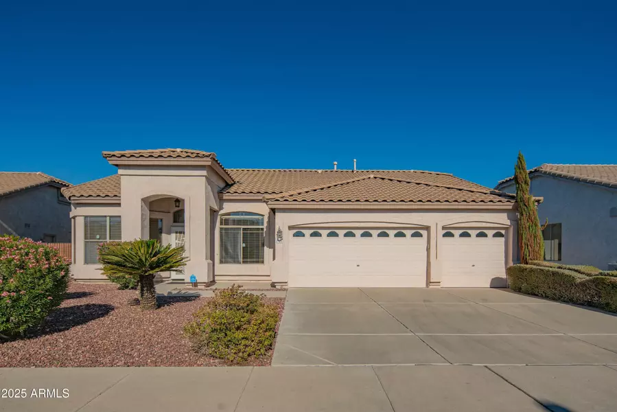 8346 W MARLETTE Avenue, Glendale, AZ 85305