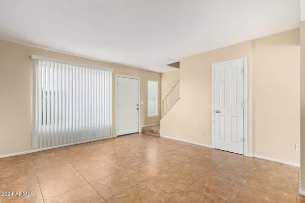 Glendale, AZ 85301,4828 W ORANGEWOOD Avenue #128