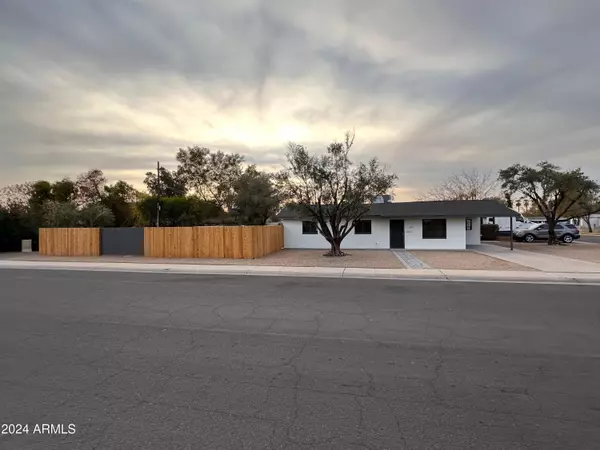 Glendale, AZ 85301,7420 N 58TH Avenue