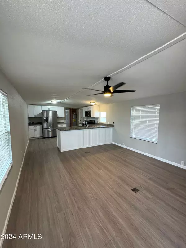 Mesa, AZ 85208,9431 E Coralbell Avenue #32