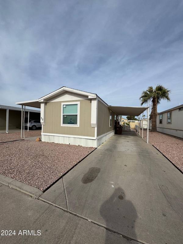 Mesa, AZ 85208,9431 E Coralbell Avenue #32