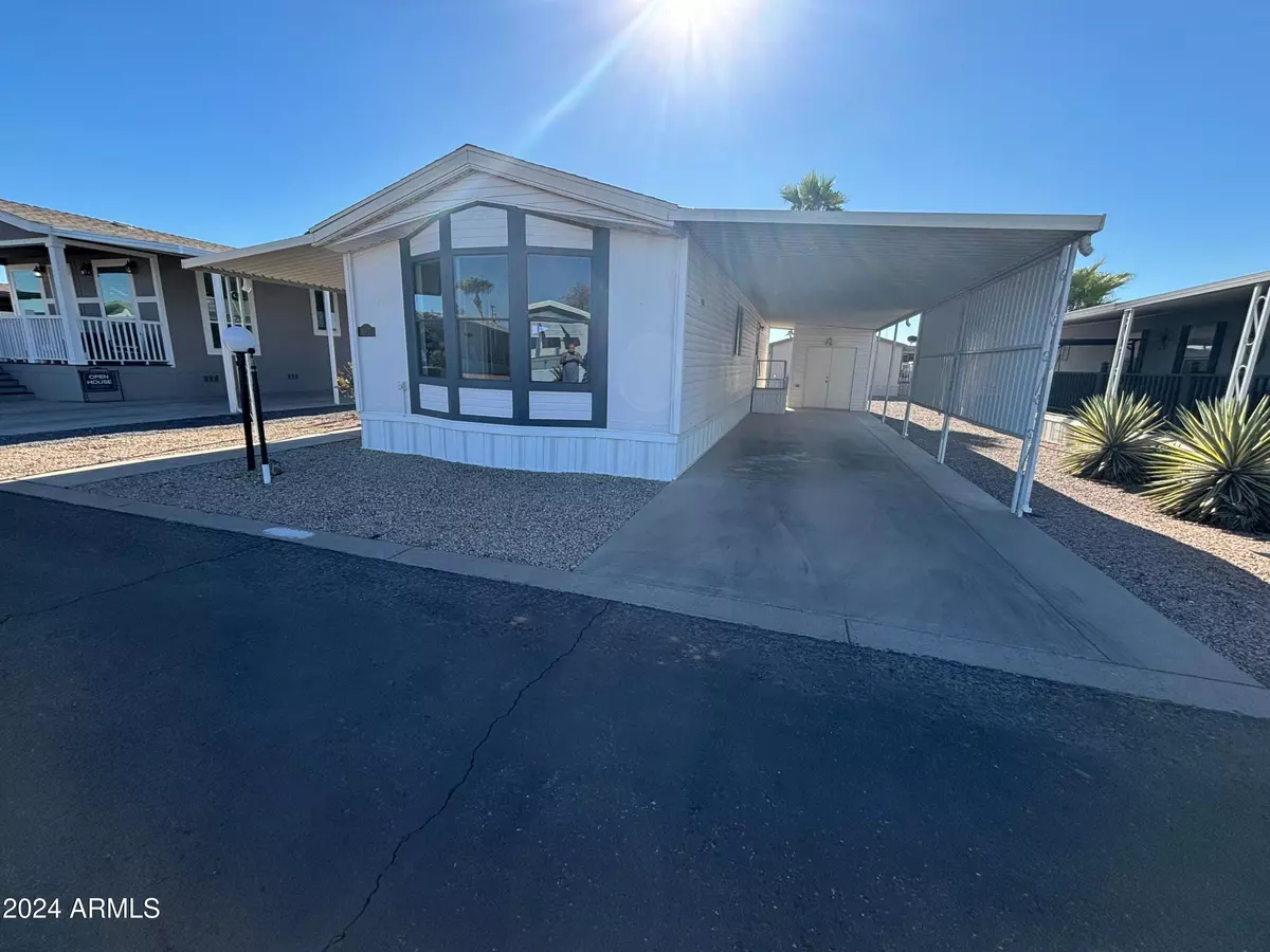 Mesa, AZ 85208,652 S Ellsworth Road #127