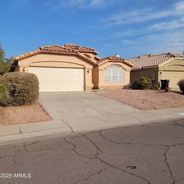 8932 W FARGO Drive, Peoria, AZ 85382