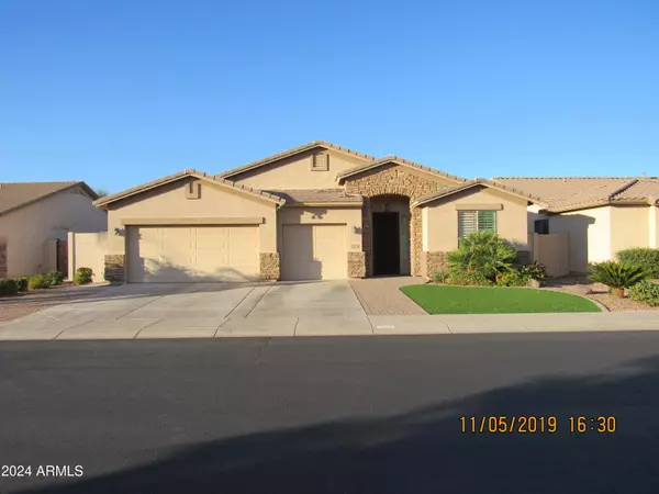 2114 E OAKLAND Street, Chandler, AZ 85225