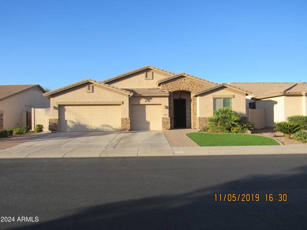 Chandler, AZ 85225,2114 E OAKLAND Street