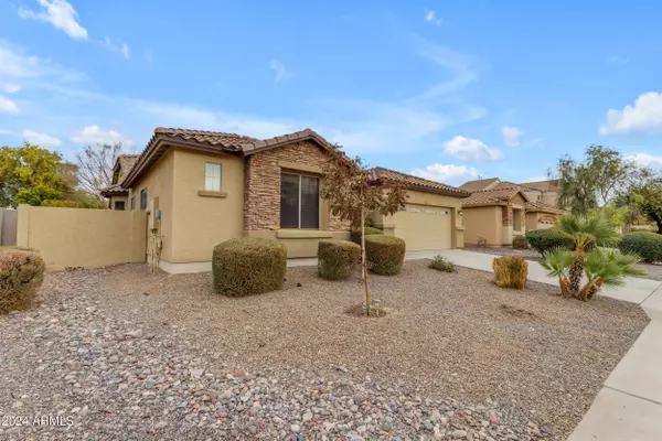 Chandler, AZ 85286,2422 E SEQUOIA Drive