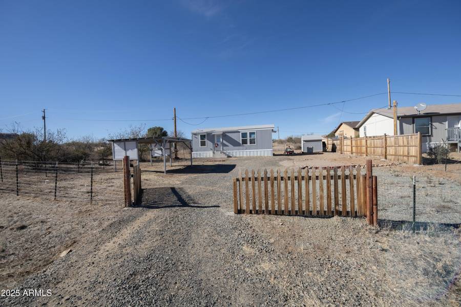 16500 S Red Rock Lane --, Mayer, AZ 86333