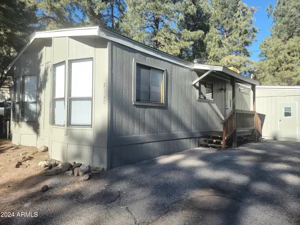 2518 Tishepi Trail, Flagstaff, AZ 86001