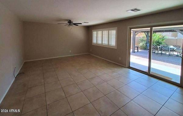 Mesa, AZ 85204,2565 E SOUTHERN Avenue #134