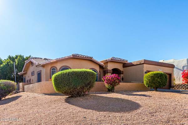 Fountain Hills, AZ 85268,16437 E DESERT SAGE Drive