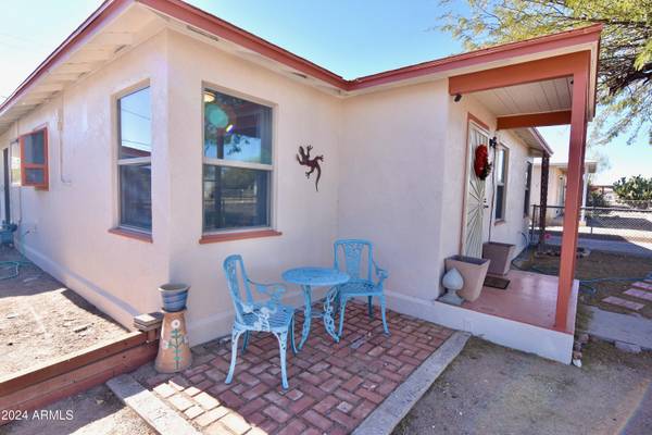 Ajo, AZ 85321,321 W 3RD Avenue