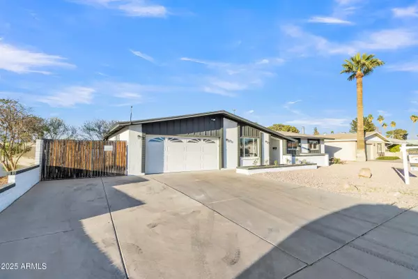 Mesa, AZ 85202,2364 W EMELITA Avenue