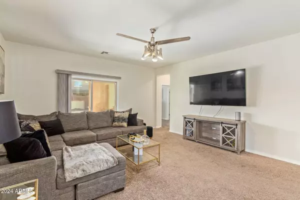 Maricopa, AZ 85138,42429 W SUSSEX Road