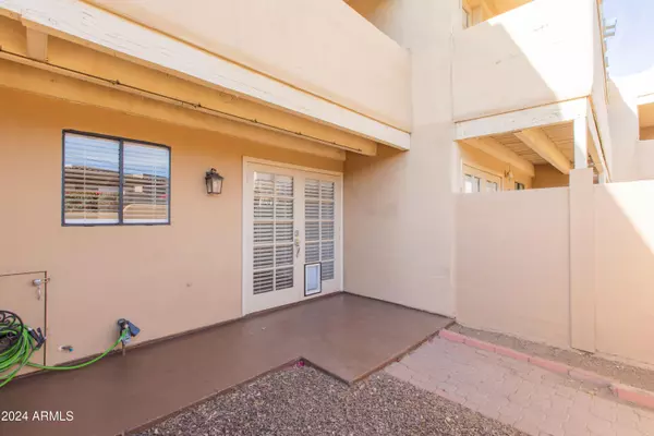 Phoenix, AZ 85020,1425 E DESERT COVE Avenue #32