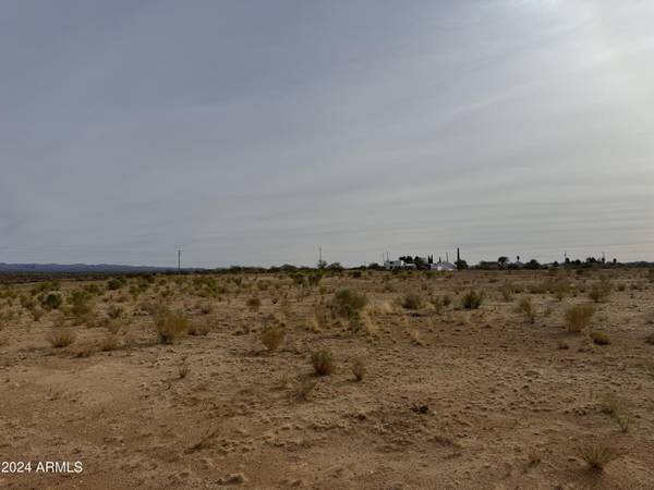 Congress, AZ 85332,22110 W Sunrise Road #-