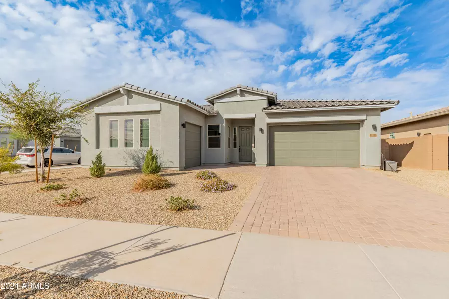 14196 W GRAY FOX Trail, Surprise, AZ 85387