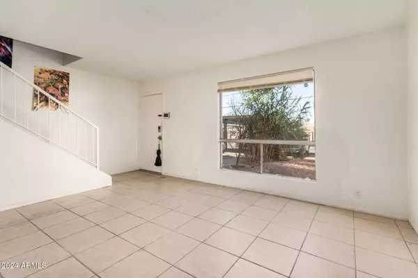 Phoenix, AZ 85051,3524 W DUNLAP Avenue #138