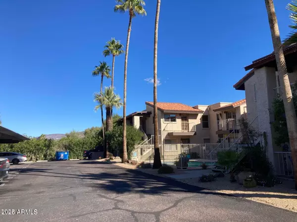 Carefree, AZ 85377,7502 E CAREFREE Drive #204