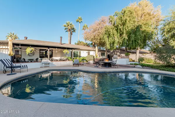 Scottsdale, AZ 85251,8537 E MONTECITO Avenue