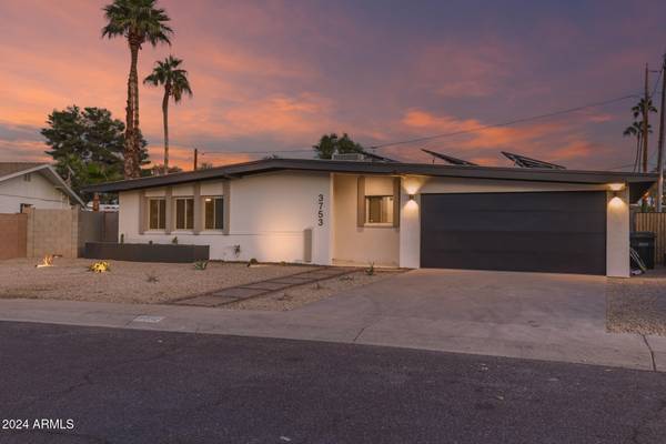 Phoenix, AZ 85028,3753 E PARADISE Drive