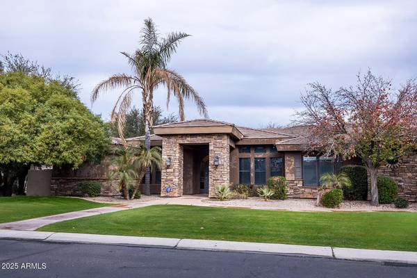 100 W SPARROW Drive,  Chandler,  AZ 85286