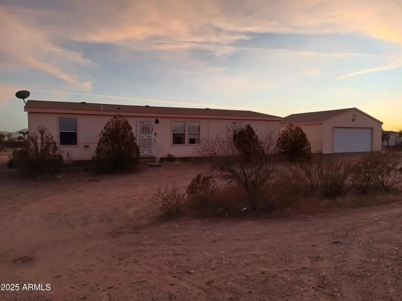 22933 W PATTON Road, Wittmann, AZ 85361