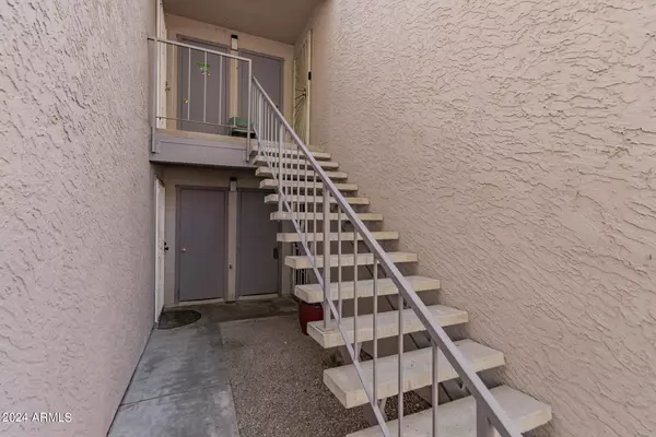 Mesa, AZ 85202,1920 W LINDNER Avenue #147