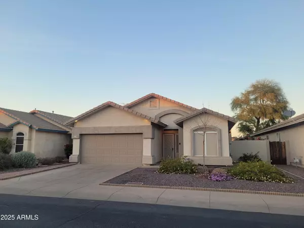 6154 W ECHO Lane, Glendale, AZ 85302