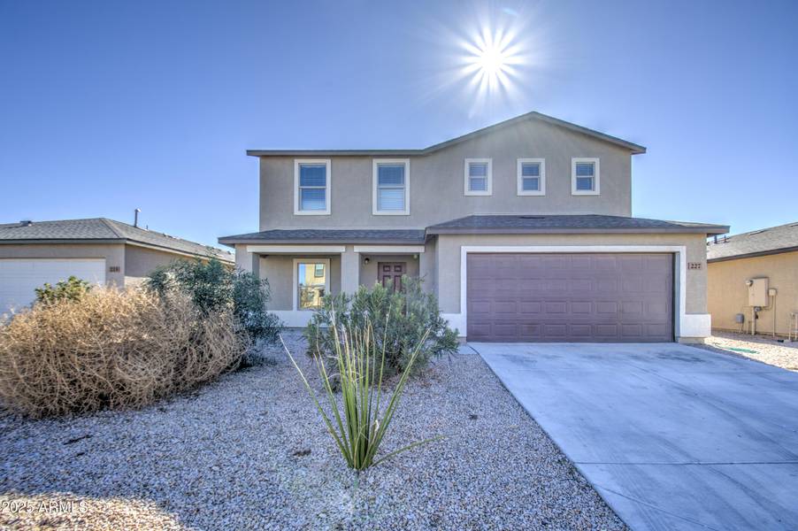 227 W BOBCAT Court, Casa Grande, AZ 85122