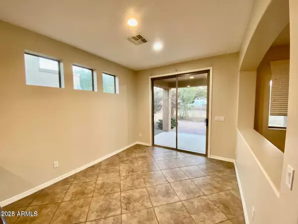 Phoenix, AZ 85083,5511 W TETHER Trail