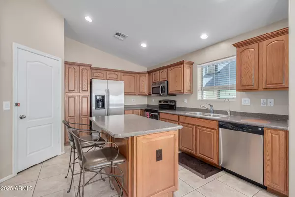 San Tan Valley, AZ 85140,1435 E DEBBIE Drive