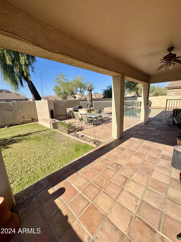 Peoria, AZ 85383,26210 N 69TH Lane