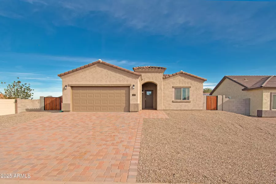 14595 S Vera Cruz Road, Arizona City, AZ 85123