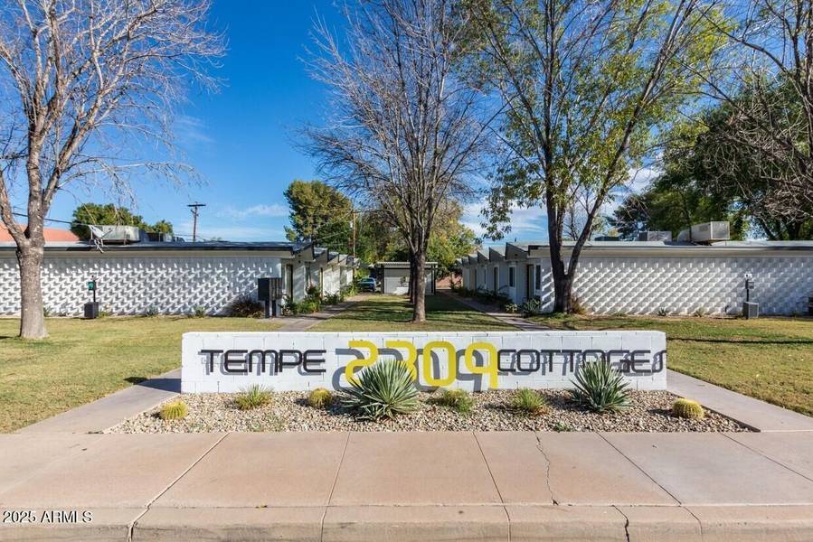 2309 S COLLEGE Avenue, Tempe, AZ 85282