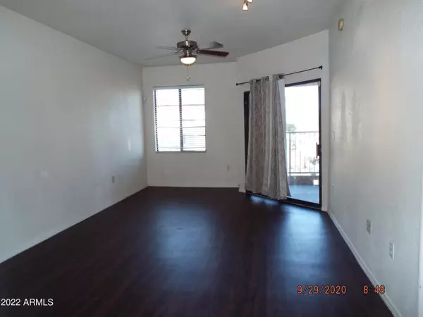 Phoenix, AZ 85008,5302 E VAN BUREN Street #3036