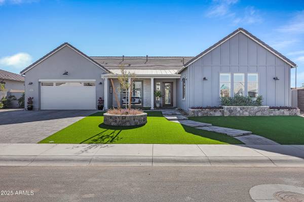 1439 E Mead Drive, Gilbert, AZ 85298