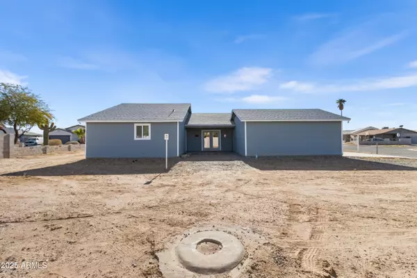 Arizona City, AZ 85123,10426 W GRAYBACK Drive