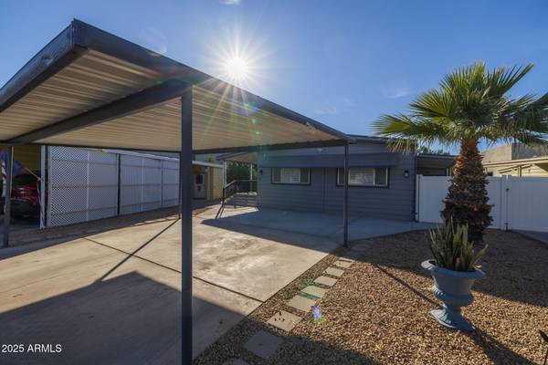 10960 N 67TH Avenue #22, Glendale, AZ 85304