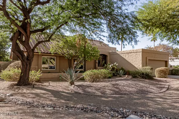 Scottsdale, AZ 85260,9725 E WINDROSE Drive