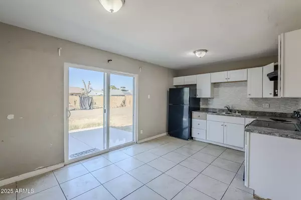 Phoenix, AZ 85037,3636 N 86TH Lane