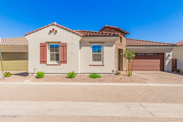 4275 S PENROSE Drive, Gilbert, AZ 85297