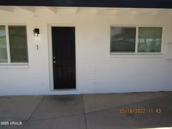 Phoenix, AZ 85008,4920 E HOLLY Street #1