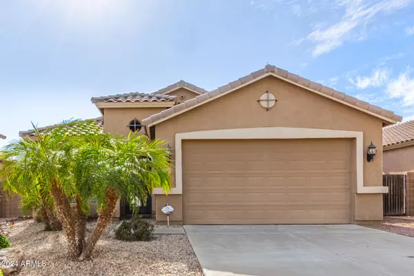 731 W MESQUITE TREE Lane, San Tan Valley, AZ 85143