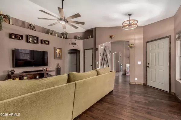 Peoria, AZ 85345,8862 W LAUREL Lane