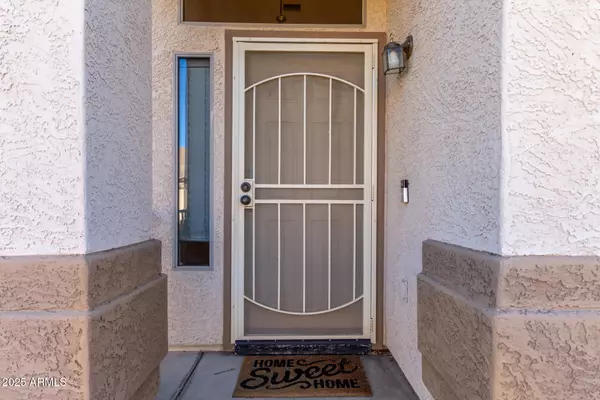 Mesa, AZ 85206,44 S GREENFIELD Road #14