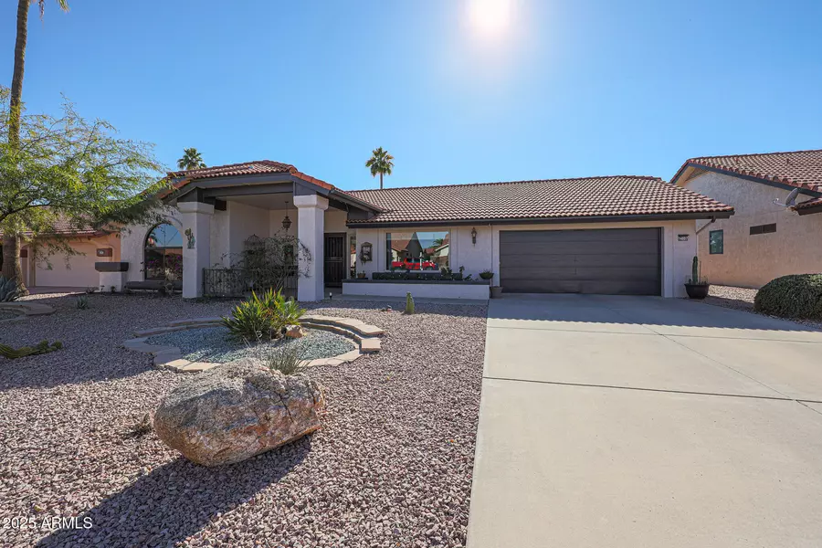 14607 W RAVENSWOOD Drive, Sun City West, AZ 85375